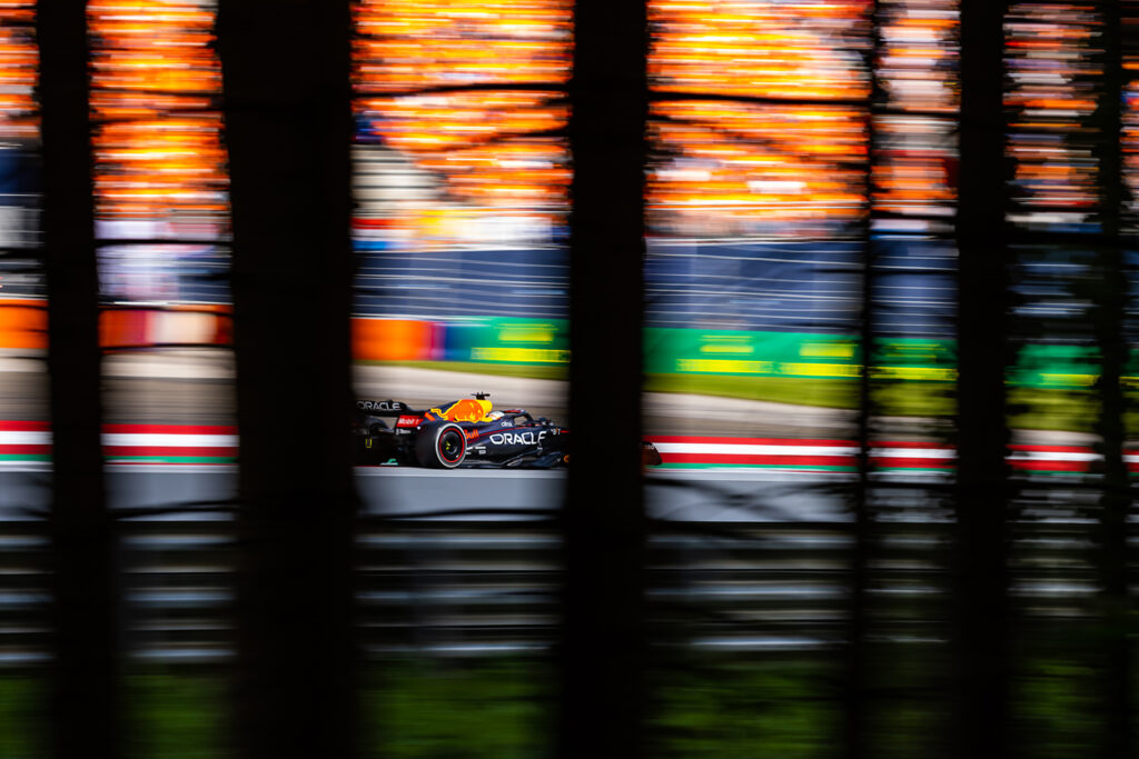 Max Verstappen (Red Bull Racing) mit seinem auto auf der Strecke, Grosser Preis von Oesterreich 2022, Motorsport, Formel 1, 09.07.2022Foto: Neis / Eibner