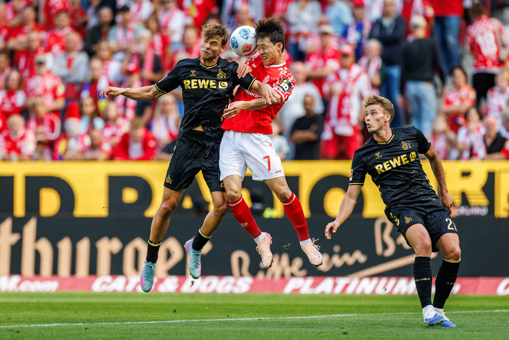 ,  FSV Mainz 05 vs 1.FC Koeln, Fussball, Bundesliga, 1. Spieltag, Saison 2025/2026, 24.08.2025DFB regulations prohibit any use of photographs as image sequences and/or quasi-video.Foto: Eibner-Pressefoto/Alexander Neis