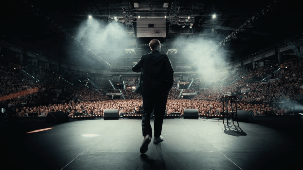 Till-Reiners-Backstage-Standbild-9-scaled Kopie